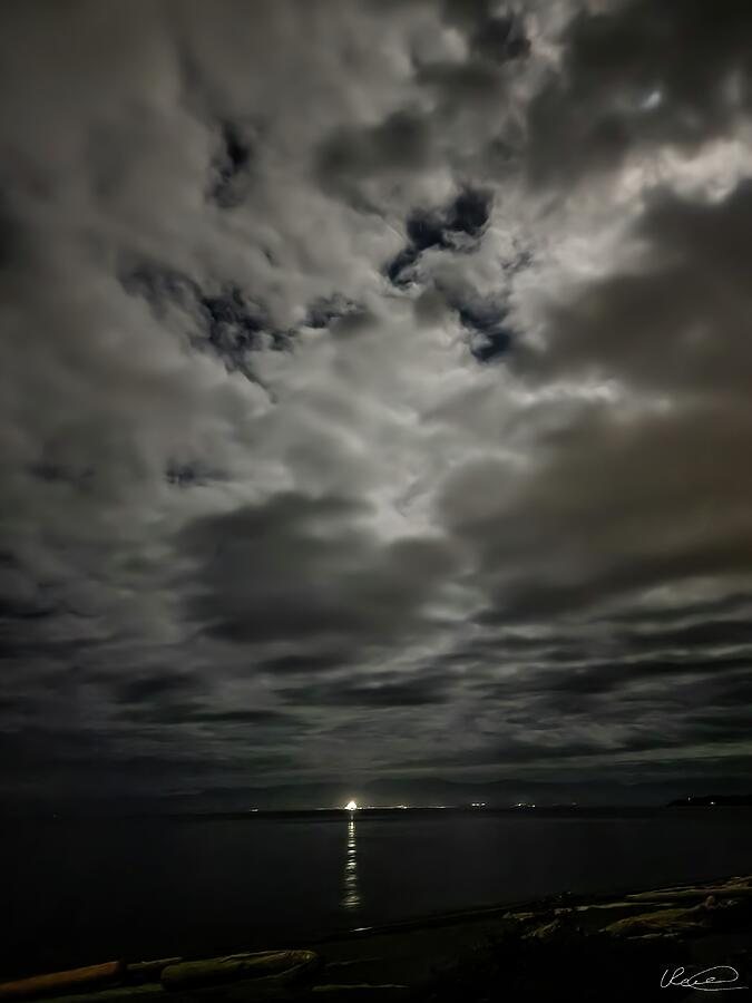 Dispersed Moonlight
